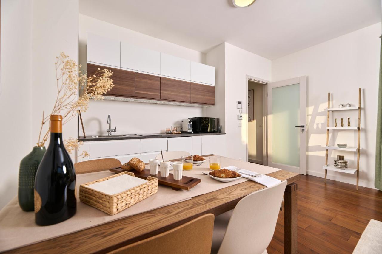 Brand New 1 Bedroom Apartment With Backyard Near The Beach! Porec Bagian luar foto